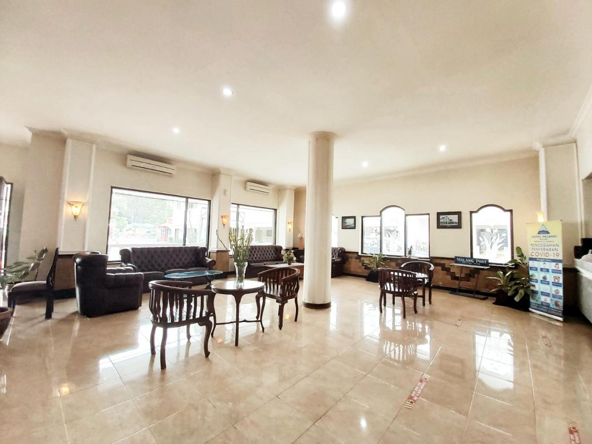 Hotel Pelangi Malang, Kayutangan Heritage Buitenkant foto