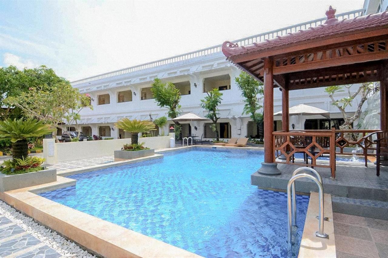 Hotel Pelangi Malang, Kayutangan Heritage Buitenkant foto