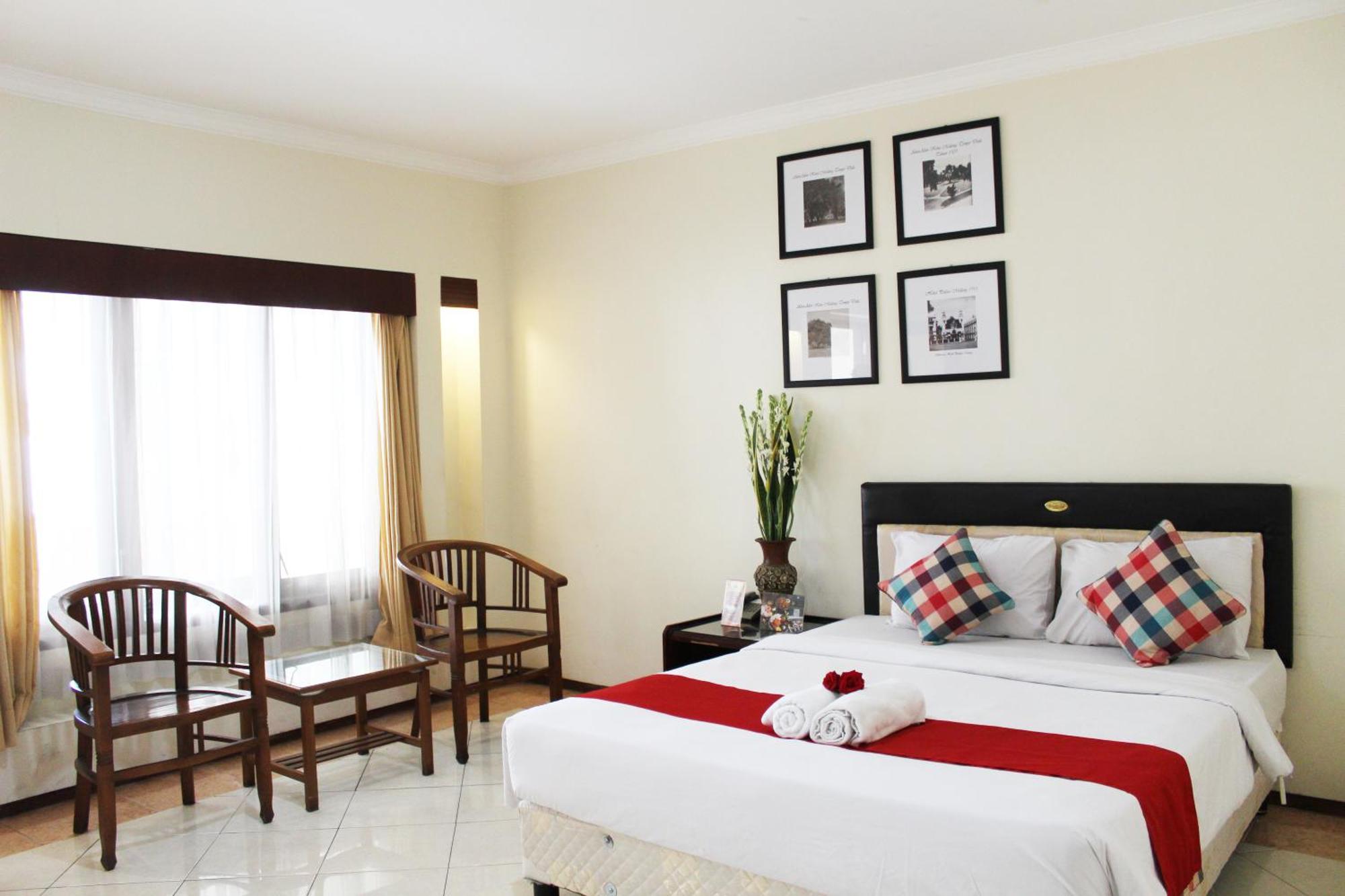 Hotel Pelangi Malang, Kayutangan Heritage Buitenkant foto