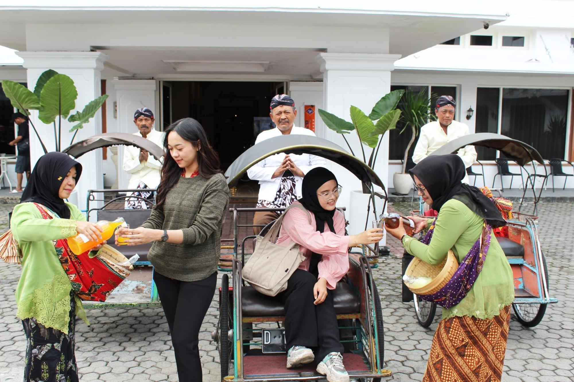 Hotel Pelangi Malang, Kayutangan Heritage Buitenkant foto