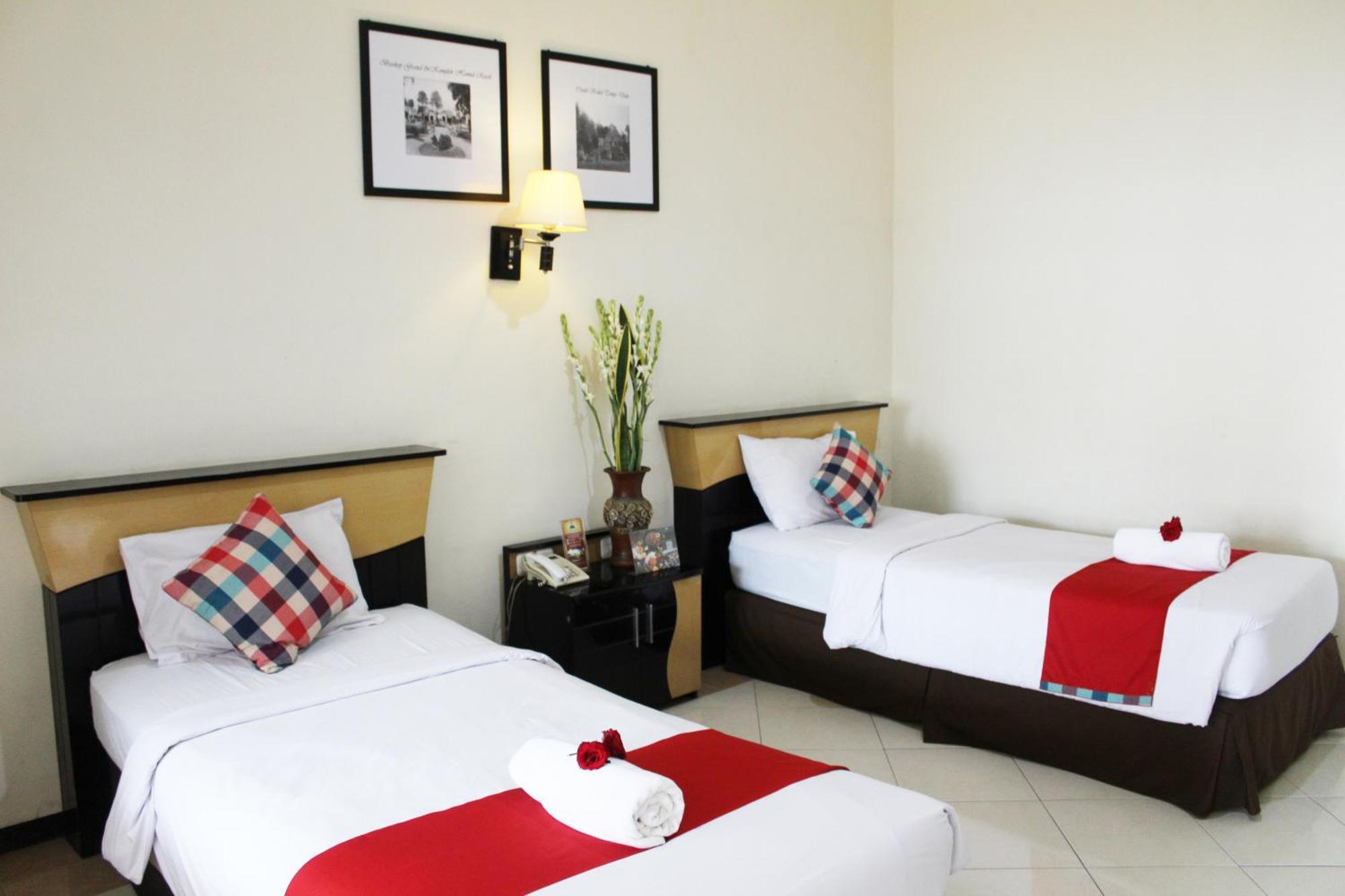 Hotel Pelangi Malang, Kayutangan Heritage Buitenkant foto