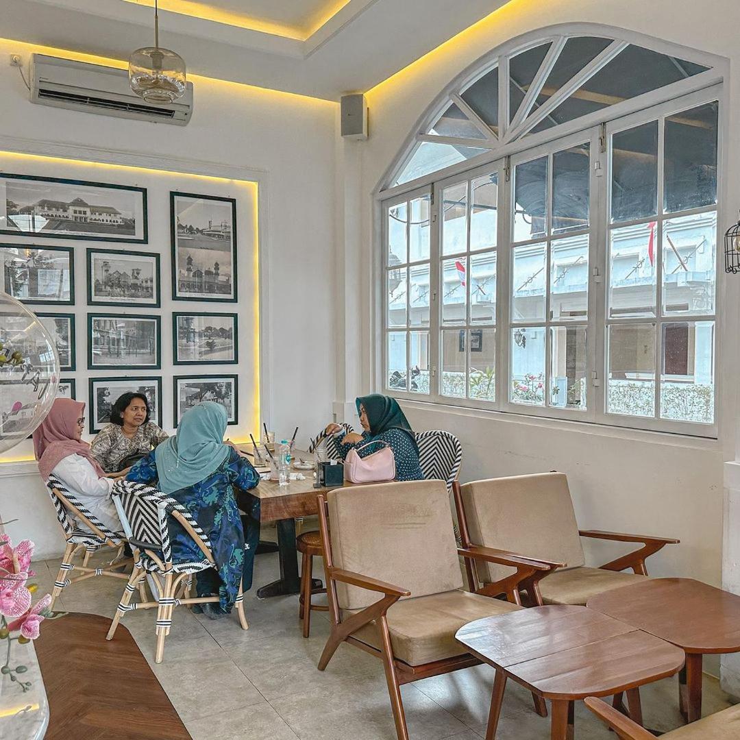 Hotel Pelangi Malang, Kayutangan Heritage Buitenkant foto