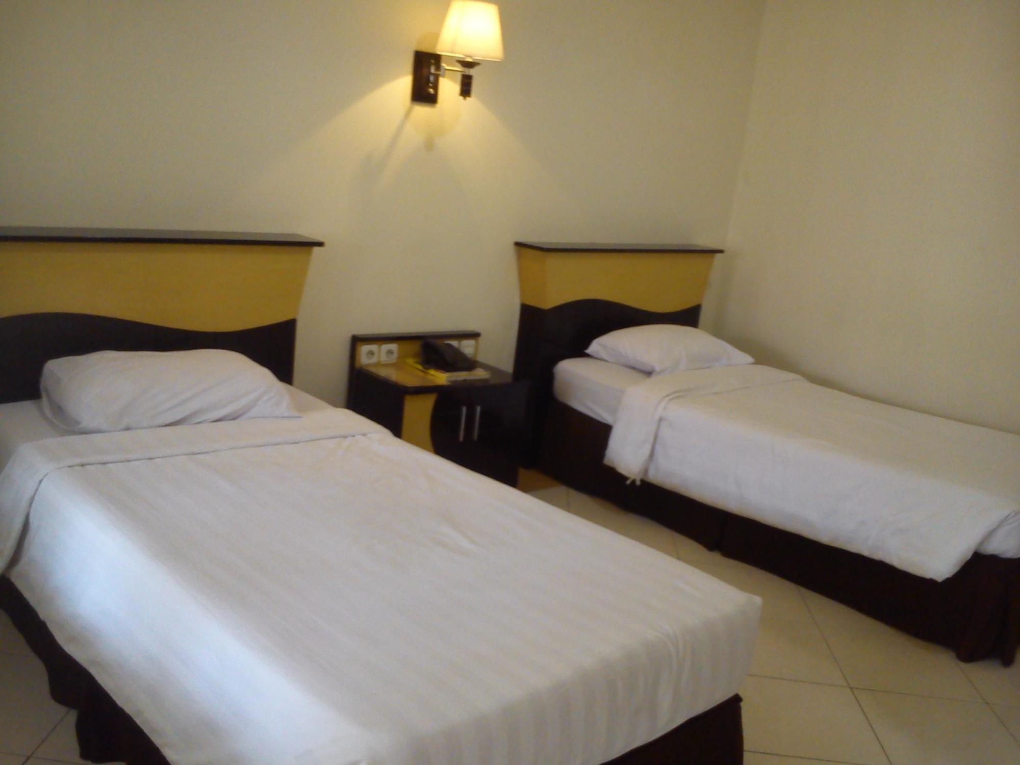 Hotel Pelangi Malang, Kayutangan Heritage Buitenkant foto