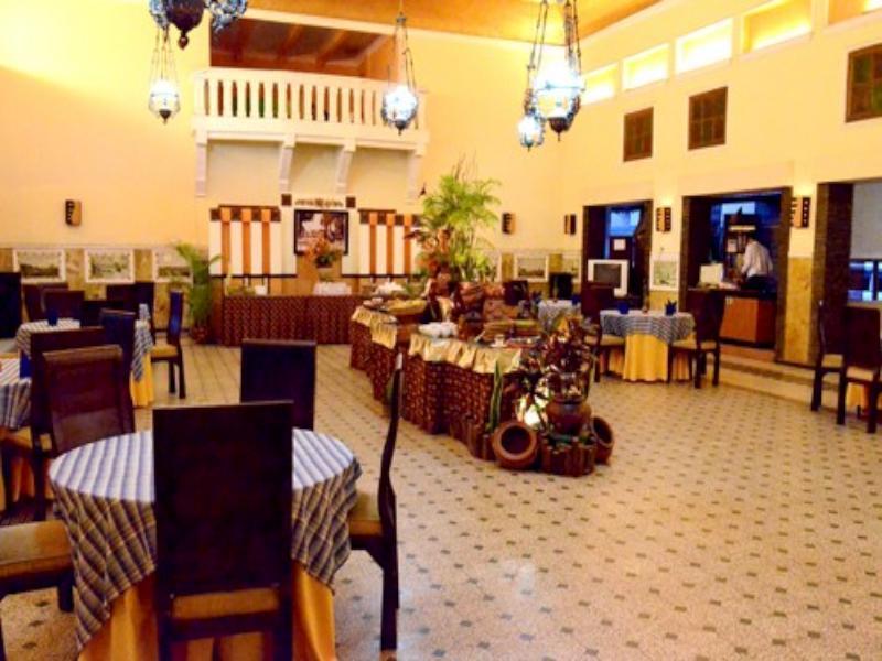 Hotel Pelangi Malang, Kayutangan Heritage Buitenkant foto